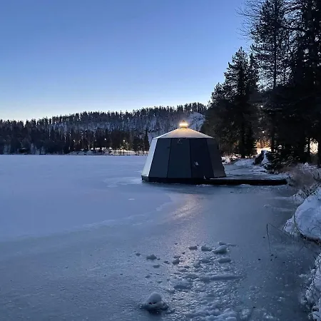 Rukatonttu Otel *